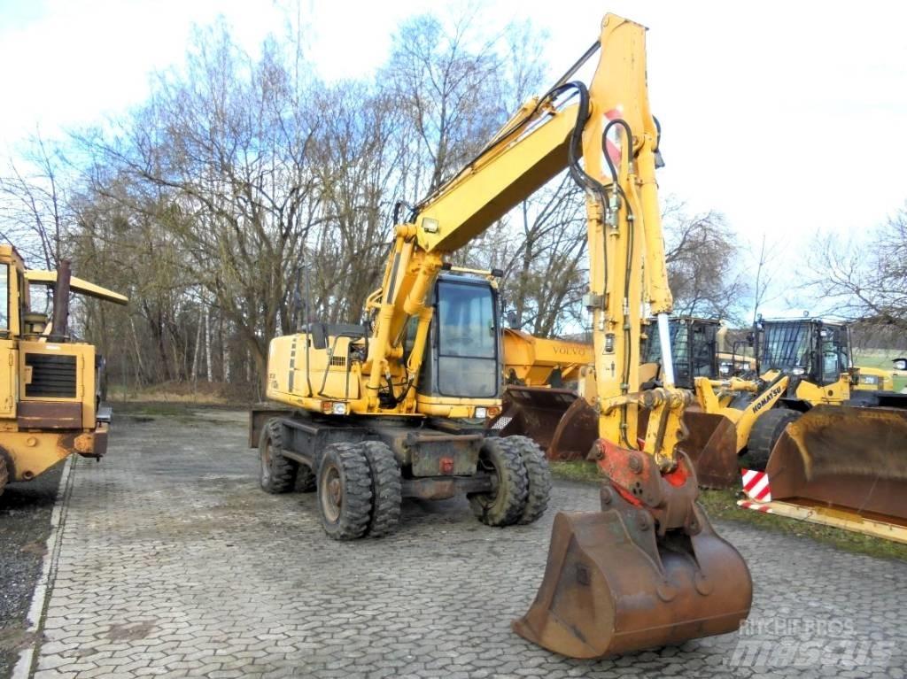 Komatsu PW 130ES-6K Колесни екскаватори