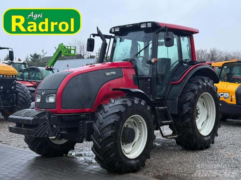 Valtra T 161 Трактори