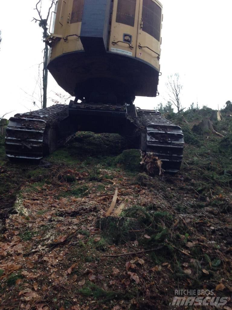 Tigercat LH830C Харвестери