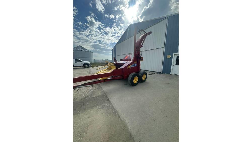 New Holland FP230 Фуражни комбайни