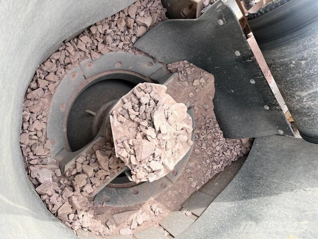 Metso NW300GP Мобилни трошачки
