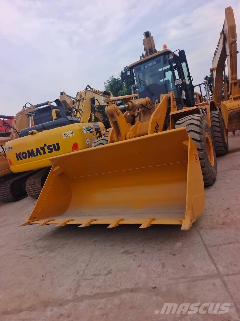CAT 966H Колесни товарачи