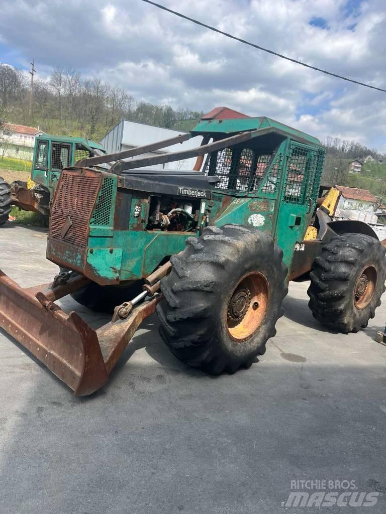 Timberjack 240 B Влекачи