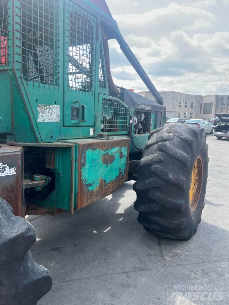 Timberjack 240 B Влекачи