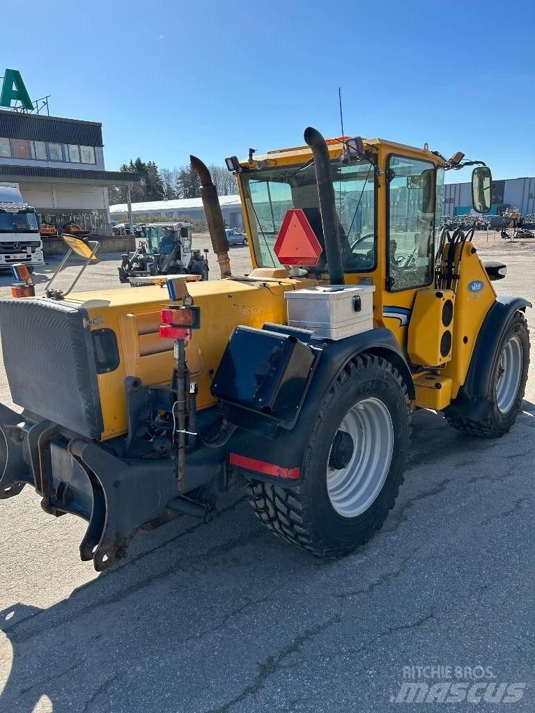 Wille 625C Компактни трактори