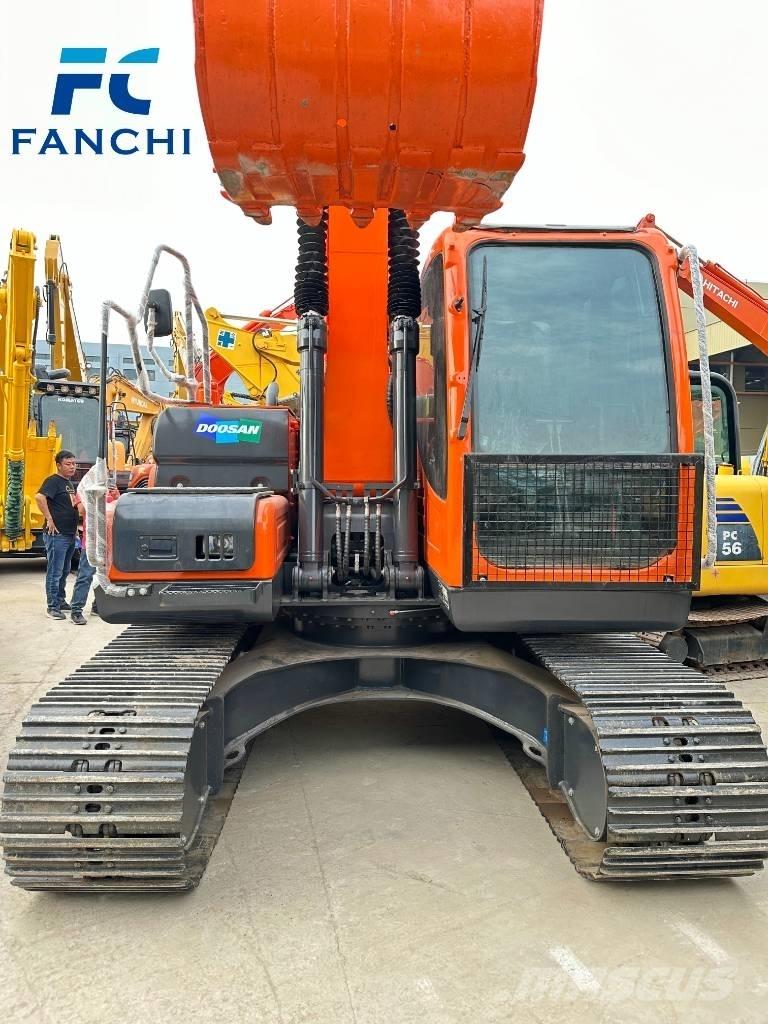 Doosan dx150 Верижен екскаватор