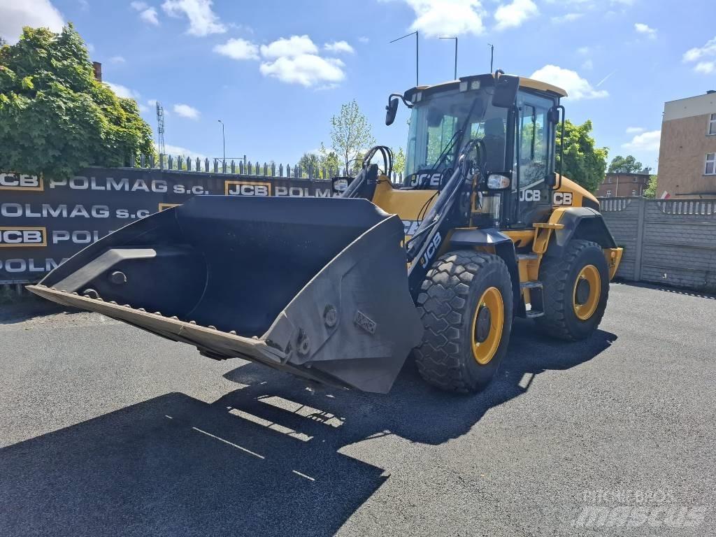 JCB 417 HT Колесни товарачи