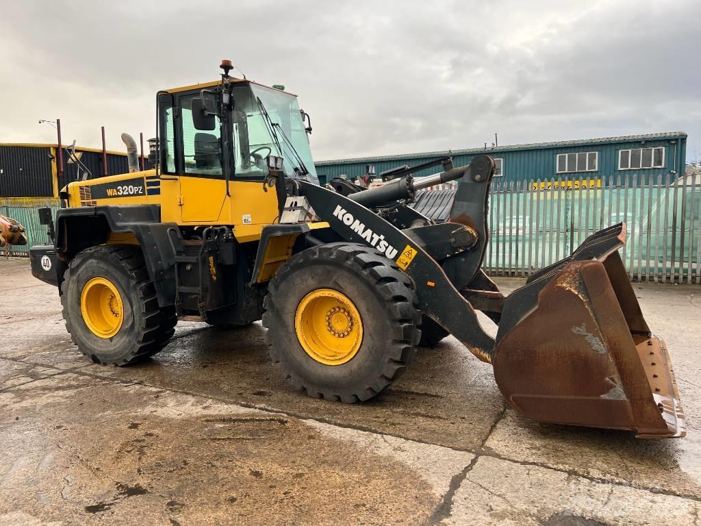 Komatsu WA320PZ-6 Колесни товарачи