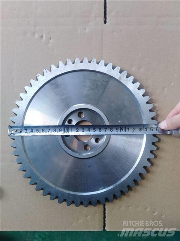 Komatsu D85 gear Предаване