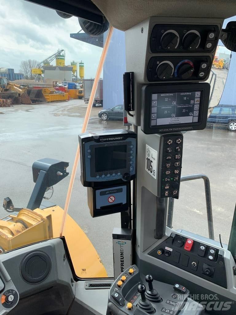 CAT 966 M XE Колесни товарачи