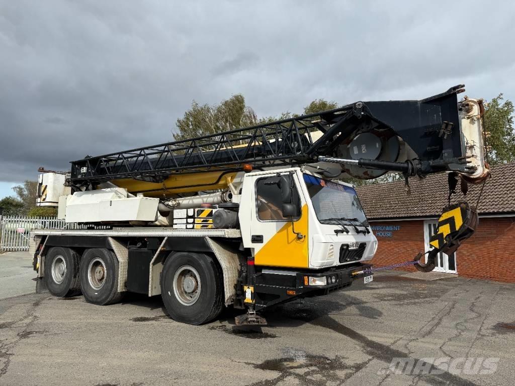 Grove GMK 3055 Всъдеходни кранове