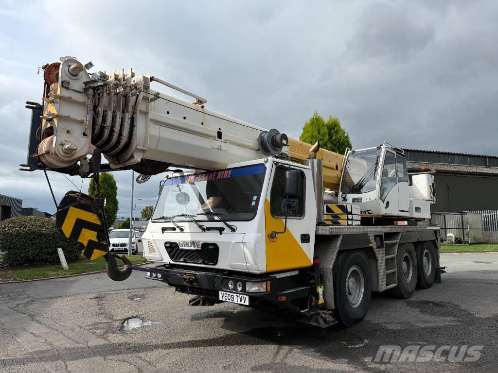 Grove GMK 3055 Всъдеходни кранове