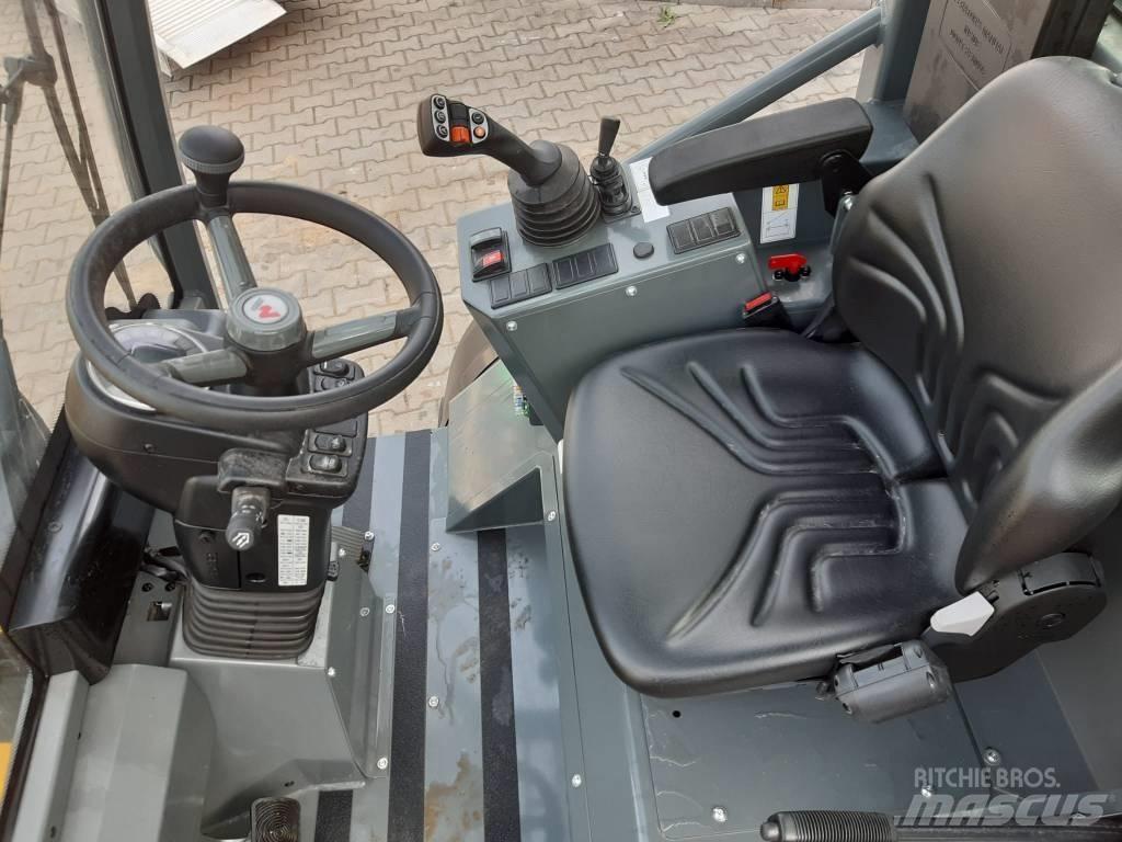 Wacker Neuson WL 54 Колесни товарачи