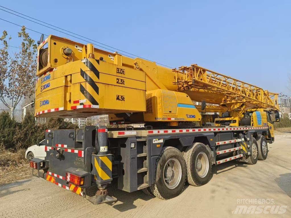 XCMG XCT55 Всъдеходни кранове