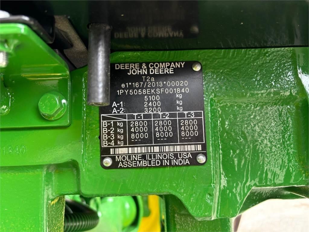 John Deere 5058E Трактори