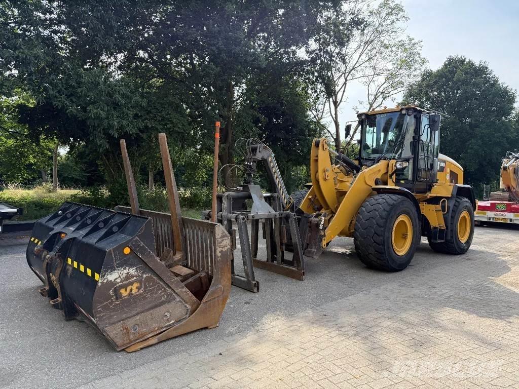 CAT 926M 4 Buckets Колесни товарачи