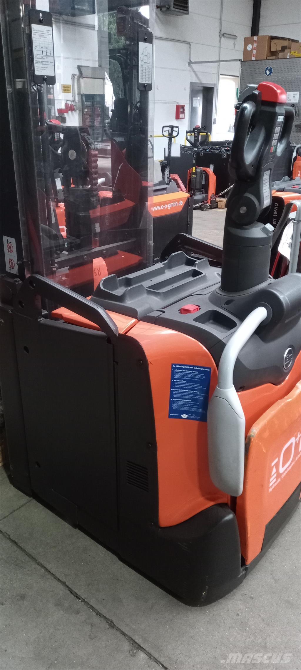 Toyota SPE160L Самоходни товарачи