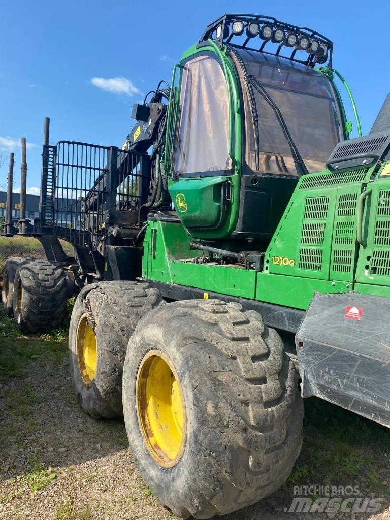 John Deere 1210 G Форуардери