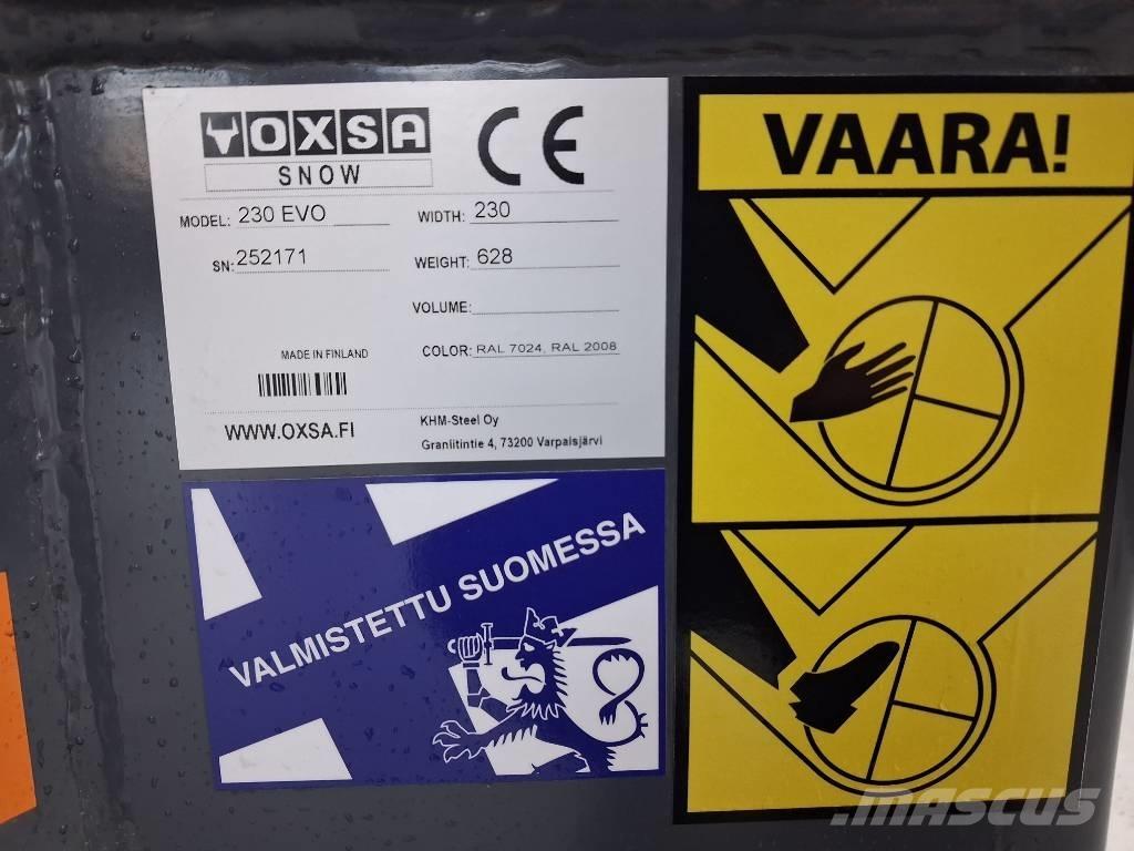 Oxsa 230 EVO Снегохвъргачки
