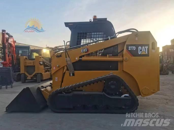 CAT 277D Мини товарачи
