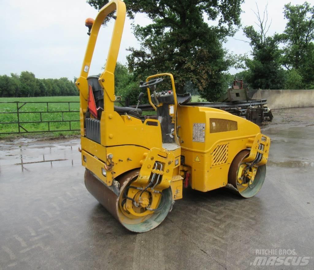 Bomag BW 120 AD-4 Двойни барабанни ролки
