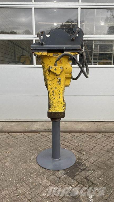 Epiroc SB452 Чукове/Раздробители
