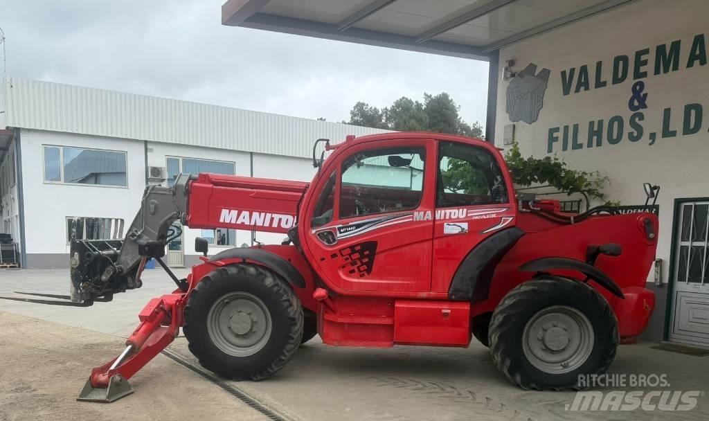 Manitou MT 1440 Телескопични товарачи