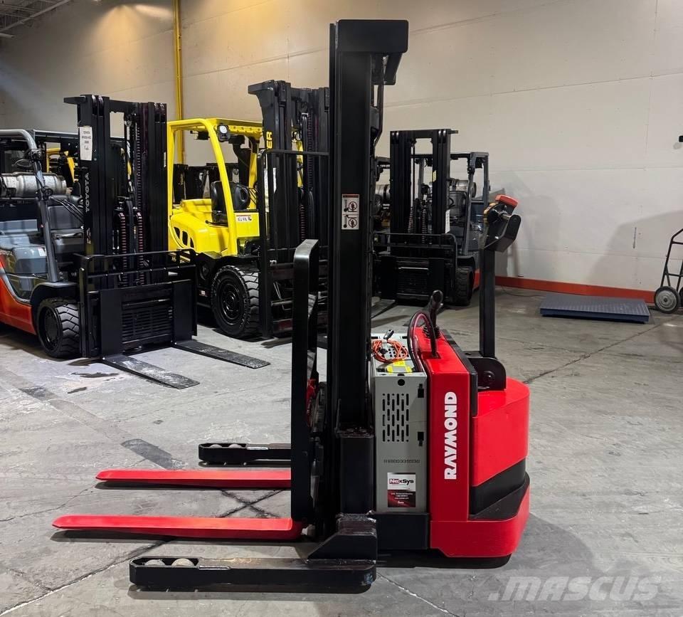 Raymond RSS40 Самоходни товарачи