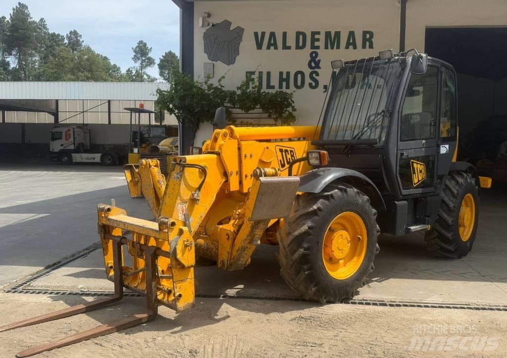 JCB 532-120 Телескопични товарачи