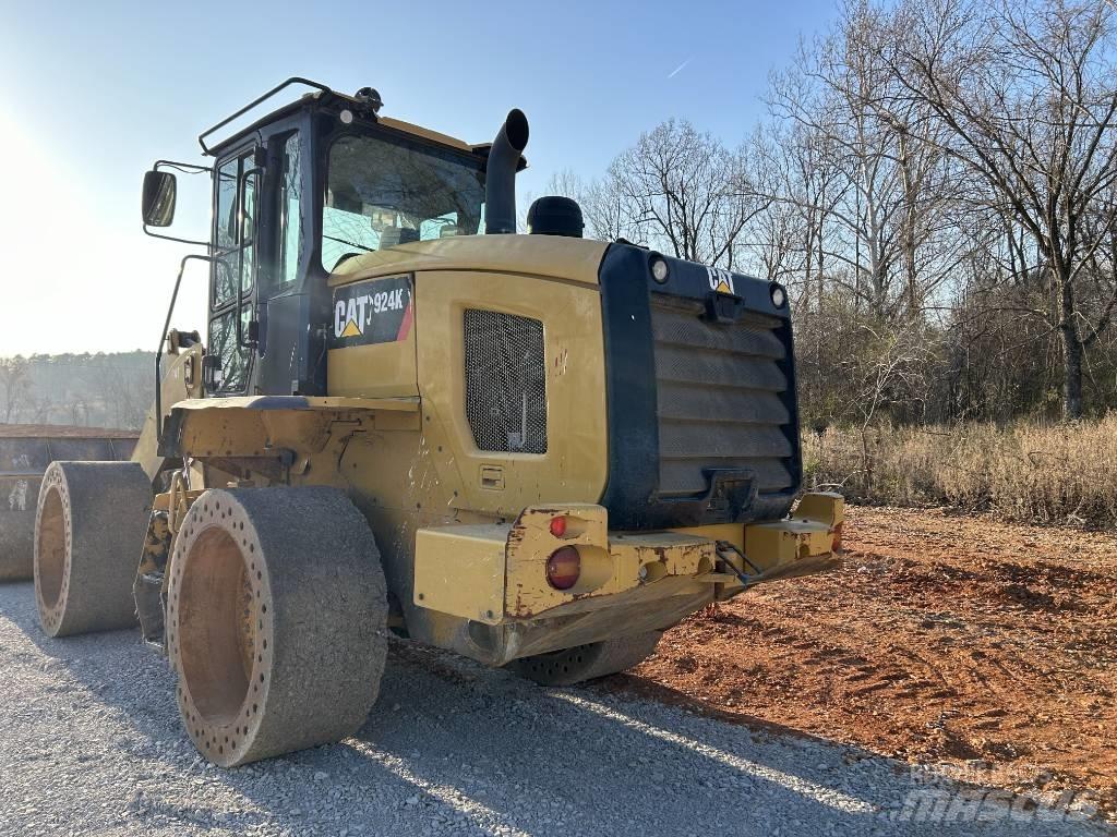 CAT 924 K Колесни товарачи