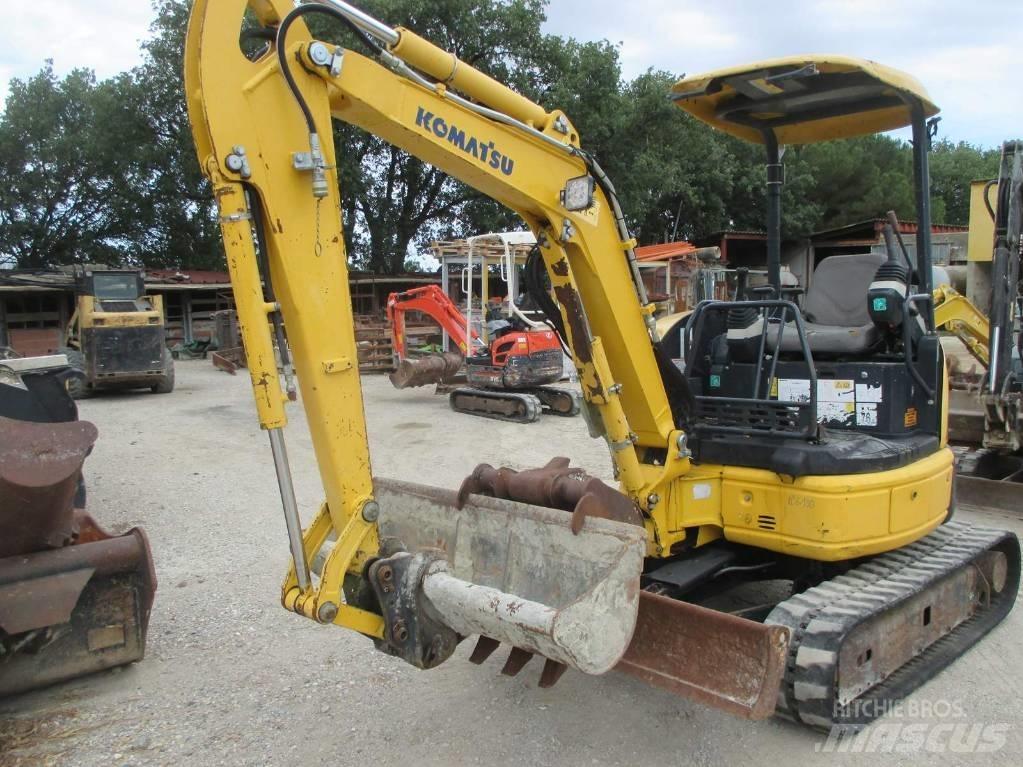 Komatsu PC 26 MR-3 Мини екскаватори < 7 т