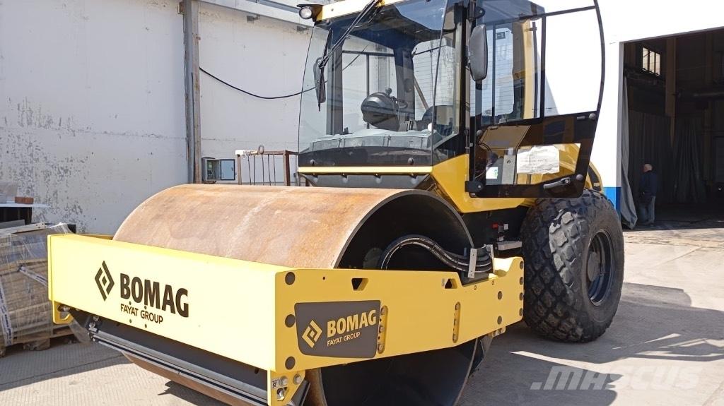 Bomag BW 212 D-5 SL Еднобарабанни ролки
