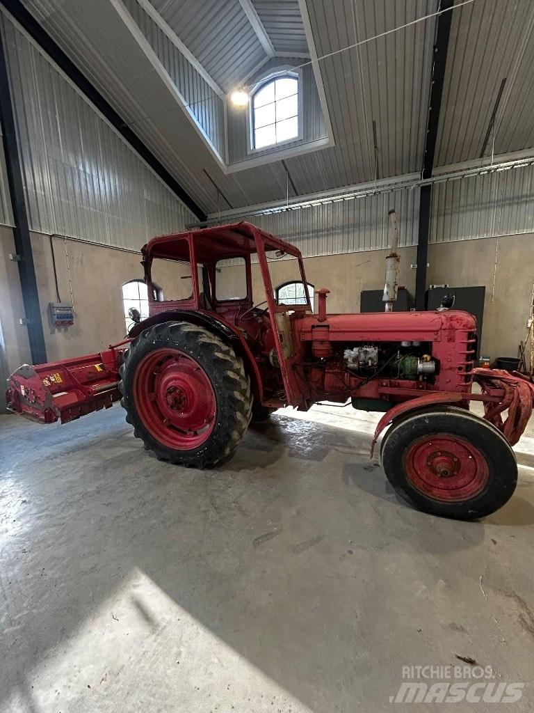 Volvo BM 350 Трактори