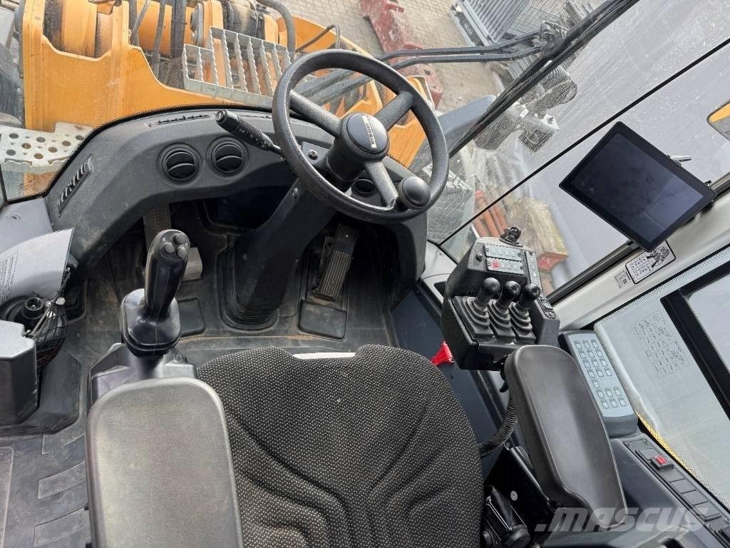 Liebherr L538 Waage Колесни товарачи