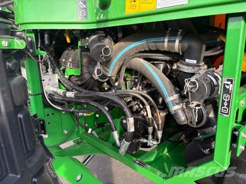 John Deere R952i Прикачни пръскачки
