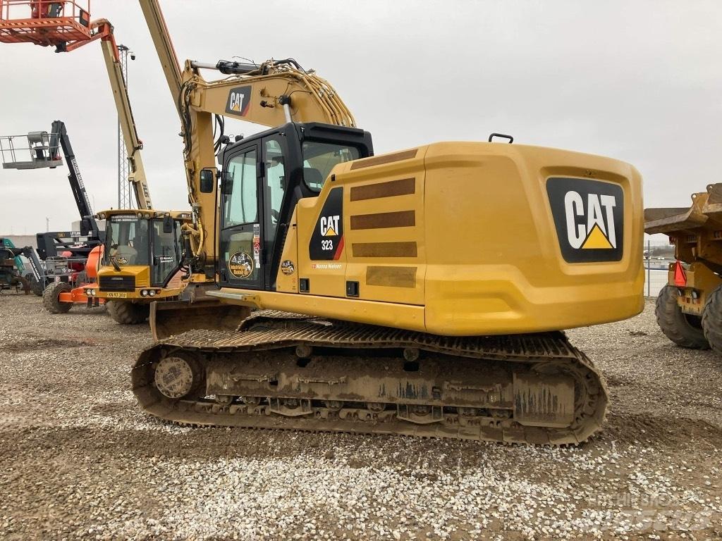 CAT 323 - nextgen Верижен екскаватор