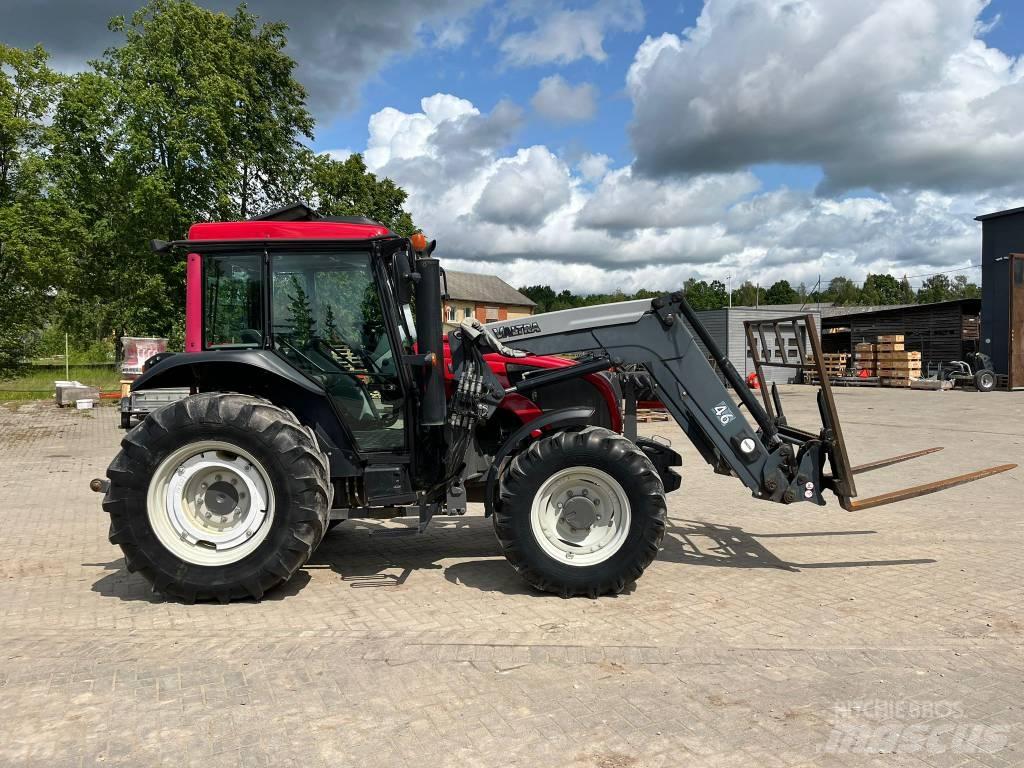 Valtra A 93 Трактори
