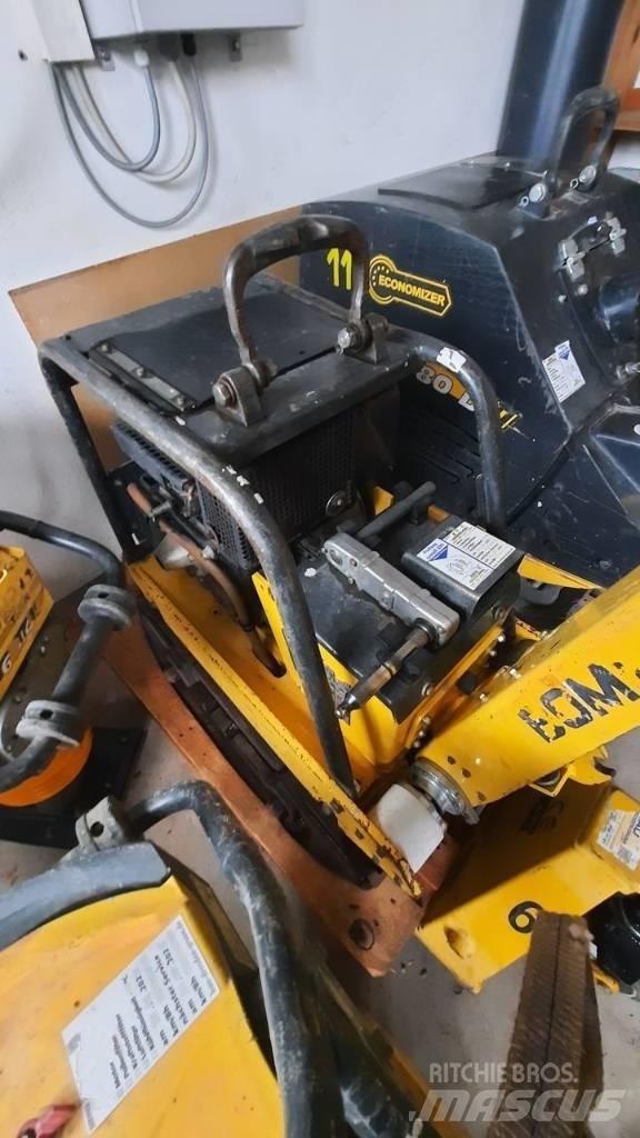 Bomag BPR 50/52 D Уплътнители за плочи
