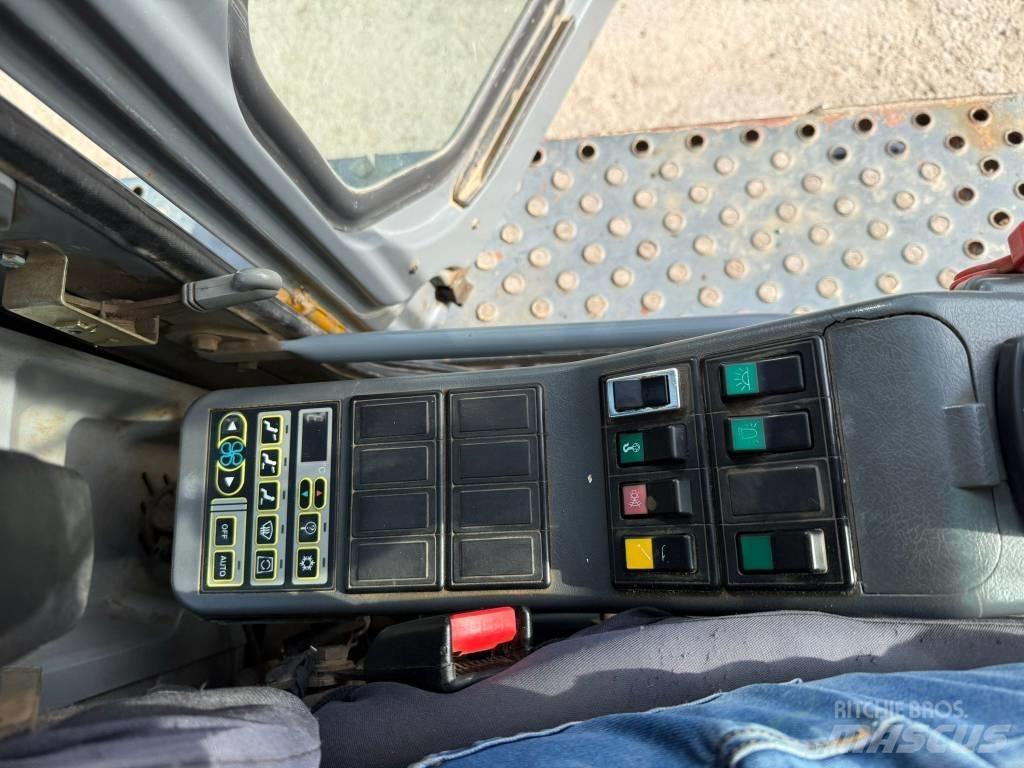 Volvo EC 360 B LC Верижен екскаватор