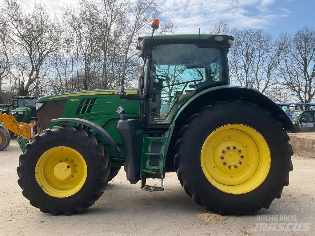 John Deere 6170 R Трактори