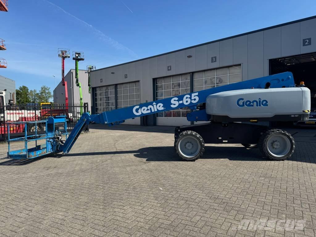Genie S 65 Телескопични повдигачи
