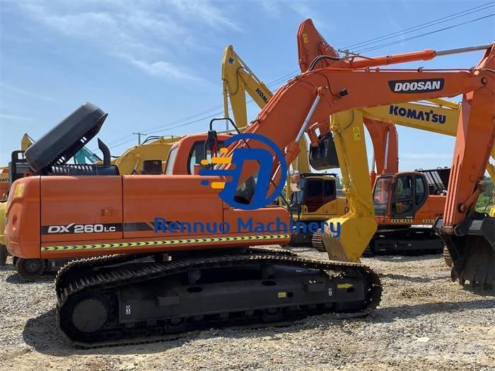 Doosan DX 260LC Верижен екскаватор
