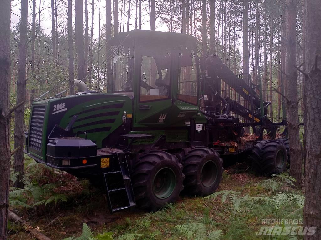 HSM 208 F Форуардери