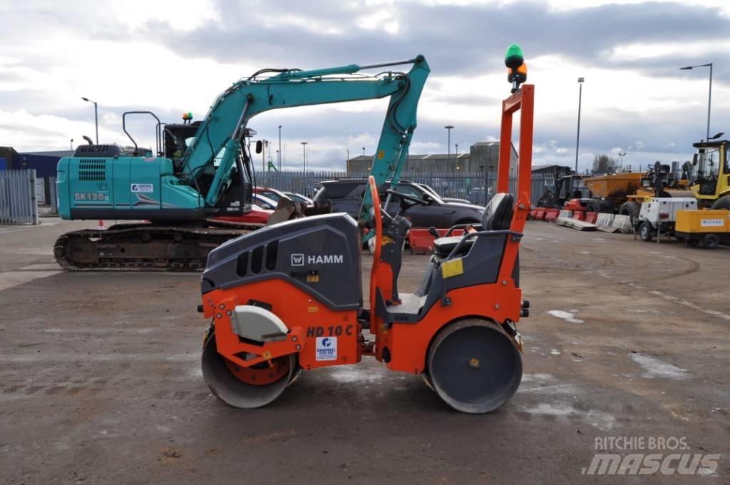 Hamm HD 10 C VV Двойни барабанни ролки
