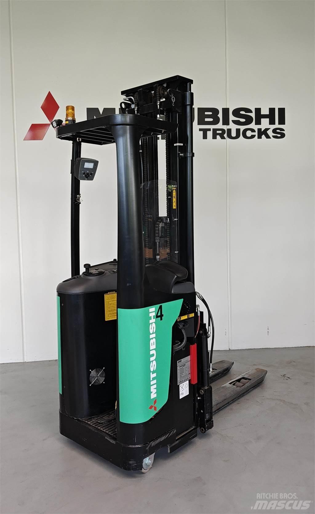 Mitsubishi SBR16NI Транспалетни колички с платформи
