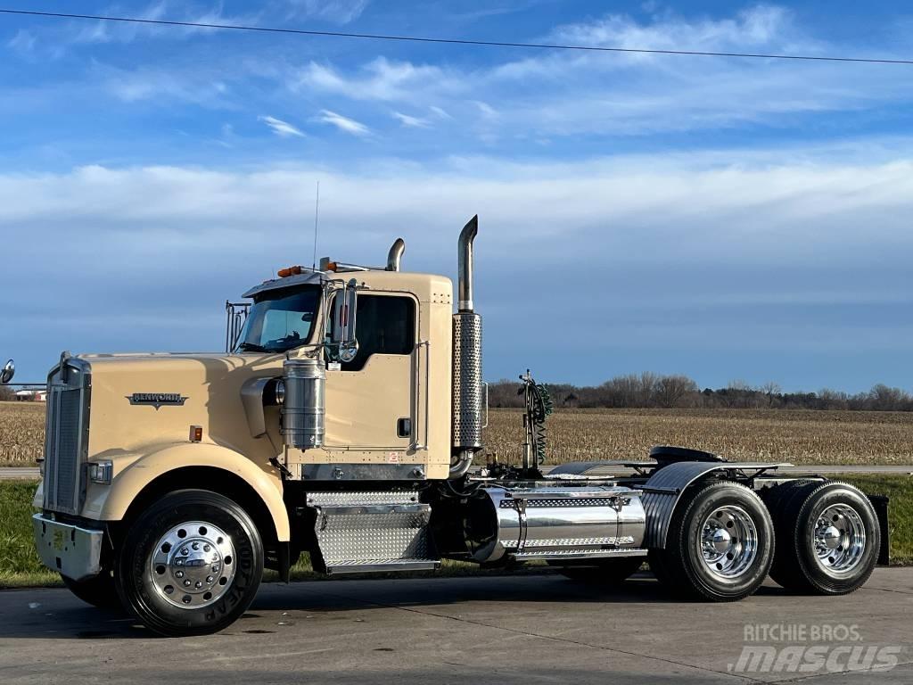 Kenworth W 900 Влекачи