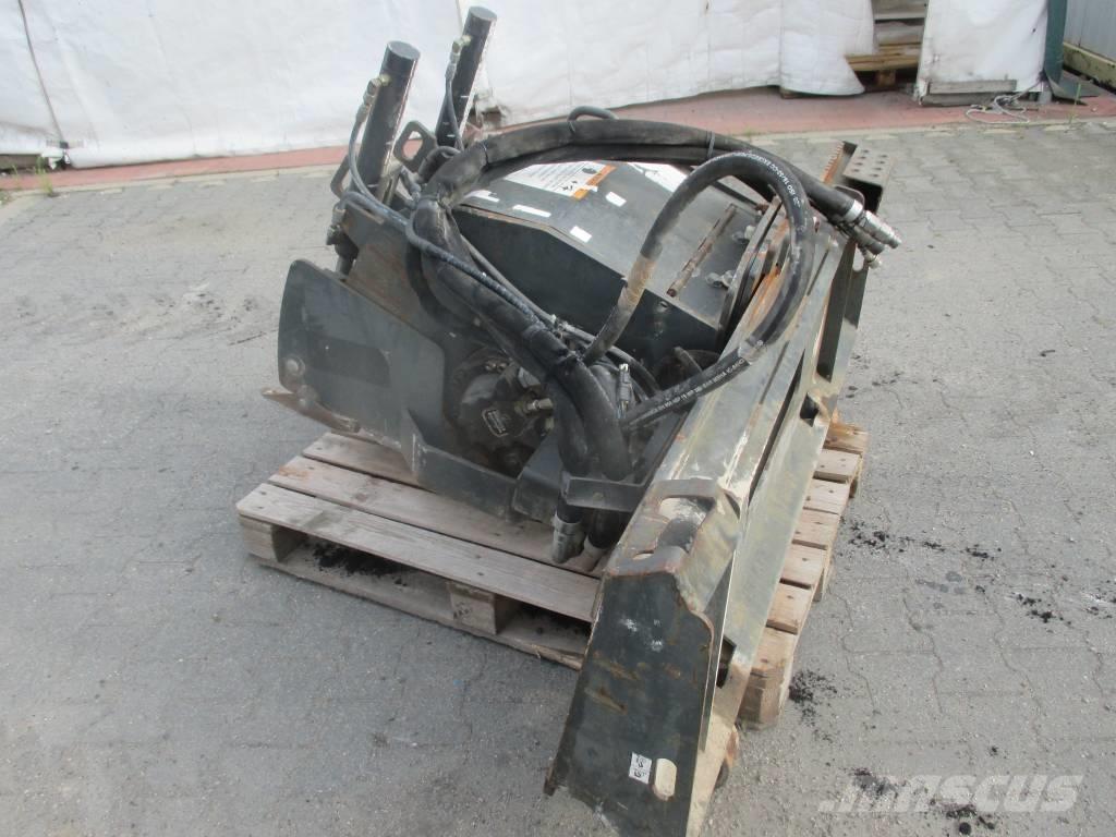 Bobcat 18 PLA Скрепери
