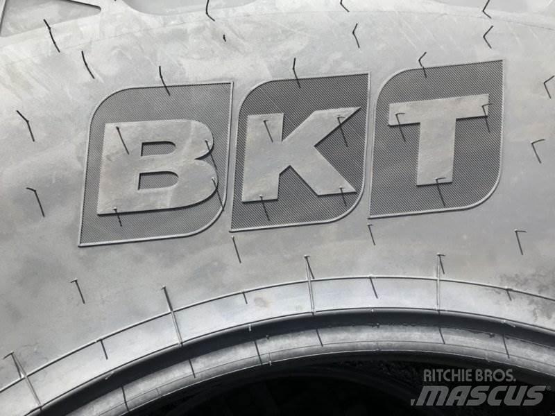 BKT 710/70R38 Колелета/Гуми