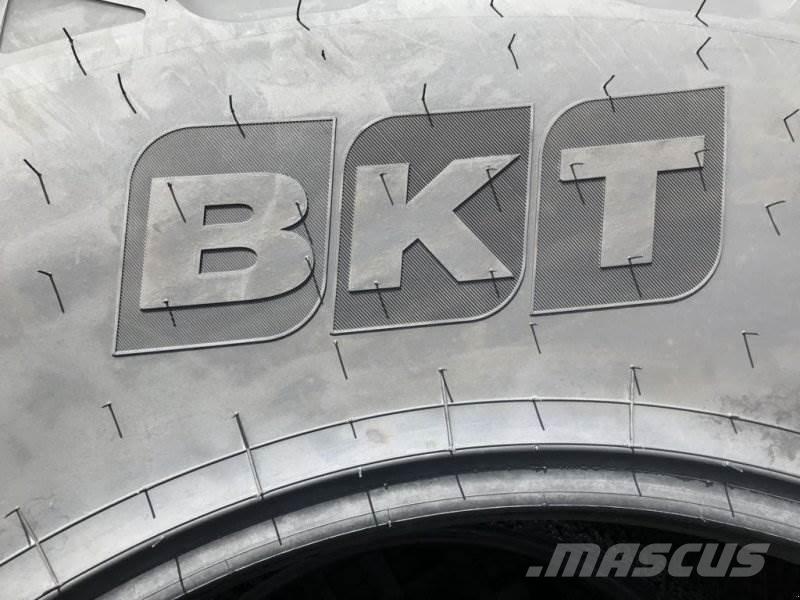 BKT 710/70R38 Колелета/Гуми