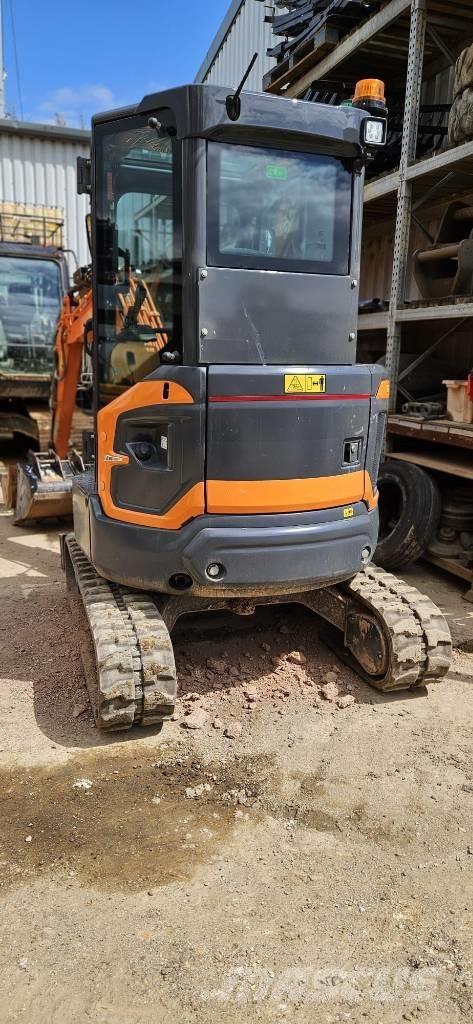 Develon DX 27 Z-7 Мини екскаватори < 7 т